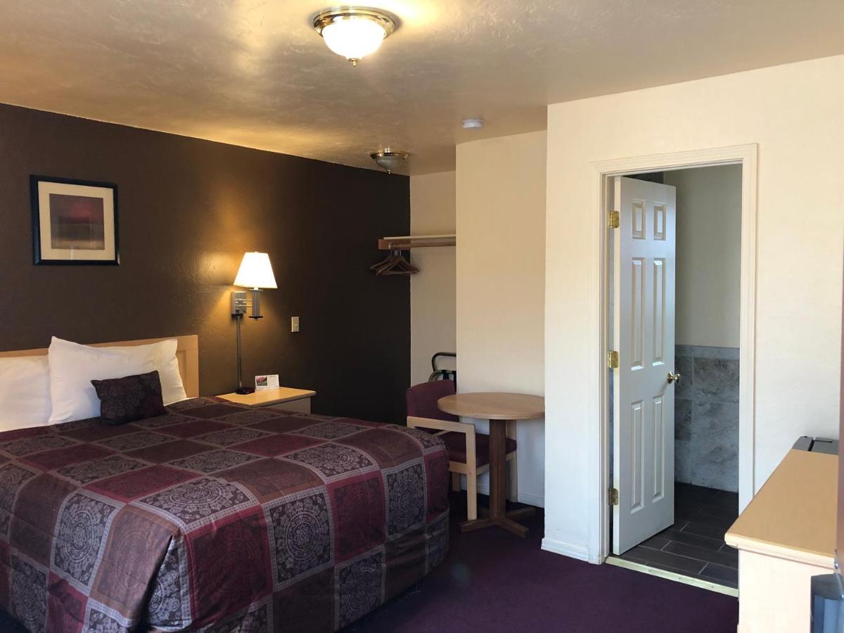 Scottish Inn Winnemucca Esterno foto